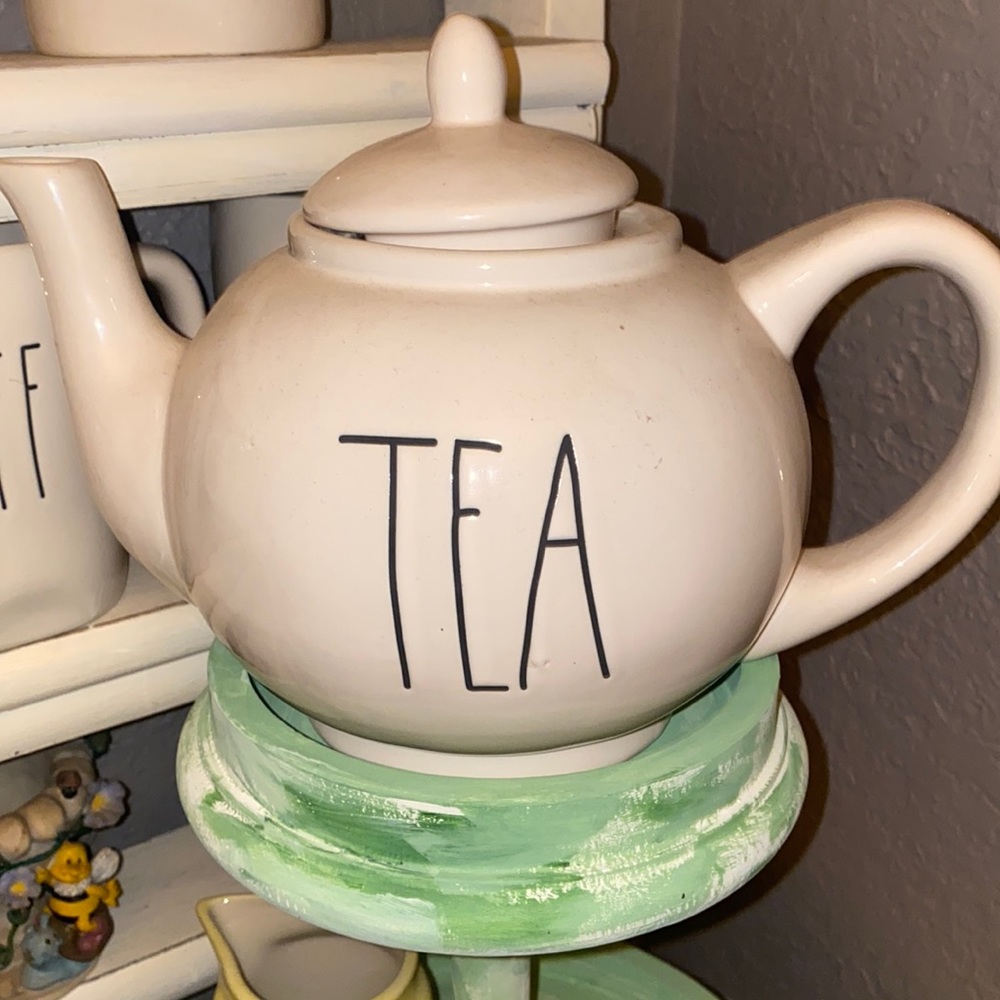 Rae Dunn Tea Pot